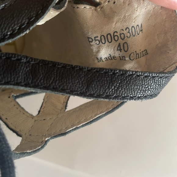 Fly London Yuke Black Wedge Strappy Lace-up Sandals Shoes size 40 EU - Picture 10 of 10